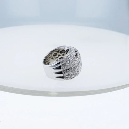 Bague 63 Bague en or blanc 18 carats et diamants 4,90 ct 58 Facettes 001.41527