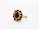Bague 55.5 Bague marguerite vintage en or jaune 18 carats et grenats 58 Facettes