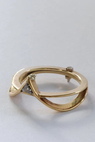 Bague 57 Bague en or jaune 14 carats avec diamant taille trillion 58 Facettes