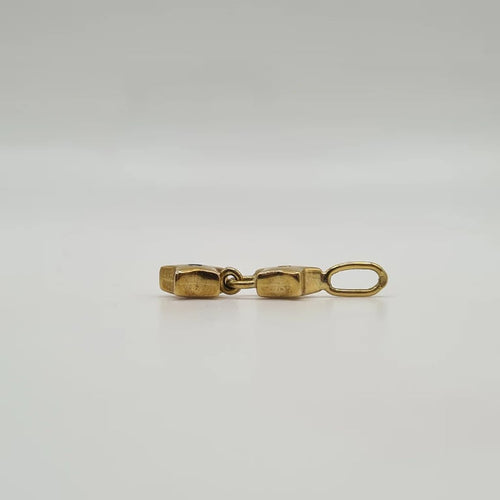 1a4537ad-8998-4fc2-6360-aa7fb8e21900