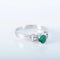 Bague 57 Bague solitaire en or blanc 18K avec émeraude 58 Facettes