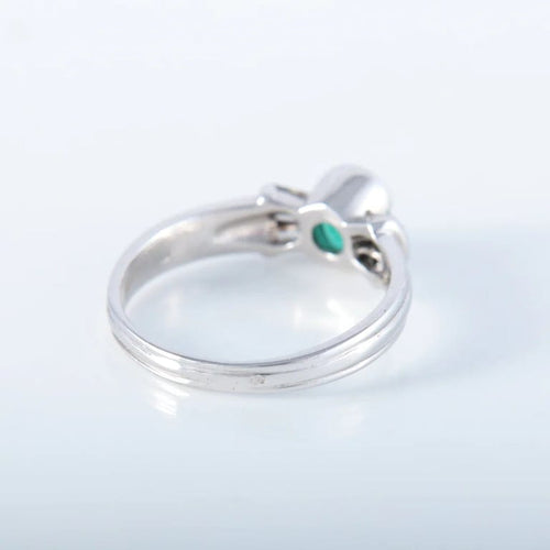 Bague 57 Bague solitaire en or blanc 18K avec émeraude 58 Facettes