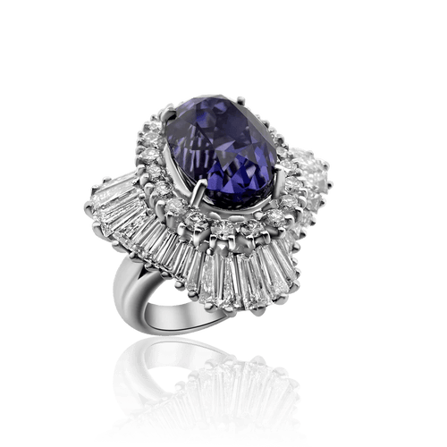 Bague 57 Bague en or blanc 18 carats sertie d’un saphir de Ceylan 10,06 ct 58 Facettes F24