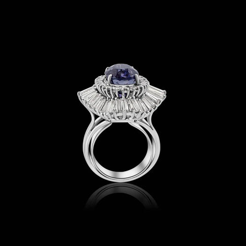 Bague 57 Bague en or blanc 18 carats sertie d’un saphir de Ceylan 10,06 ct 58 Facettes F24