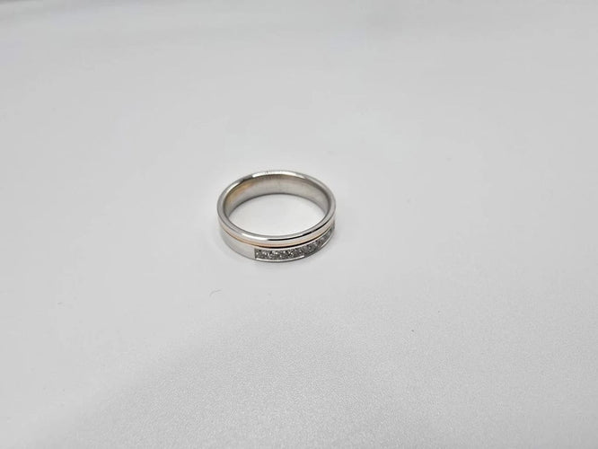 Bague 56 Bague sertie de diamants en or blanc, jaune et rose 18k 58 Facettes 1-0000636/2