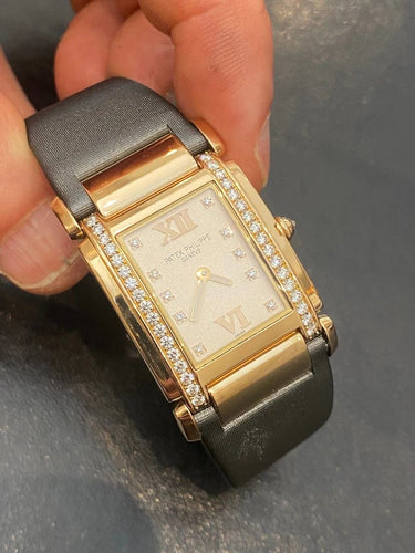 Montre Patek Philippe Twenty~4 - Montre en or jaune avec boucle déployante 58 Facettes