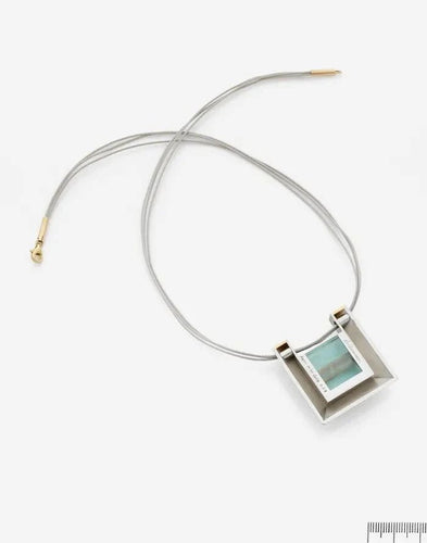 Collier Collier d'artiste signé - Pendentif en platine et or jaune, aigue-marine et diamant 58 Facettes