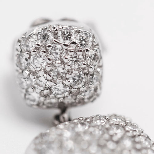 Boucles d'oreilles Boucles d’oreilles pavées de diamants en or blanc 18 K 58 Facettes UKA000089FV