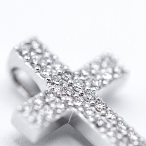 Pendentif Pendentif croix - Pendentif en or blanc 18K et diamants 58 Facettes UKA000109LF