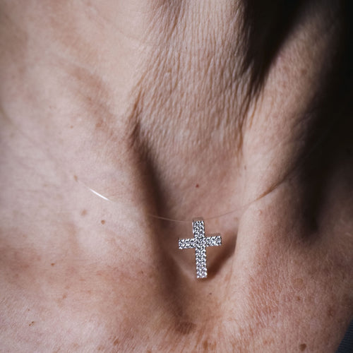 Pendentif Pendentif croix - Pendentif en or blanc 18K et diamants 58 Facettes UKA000109LF