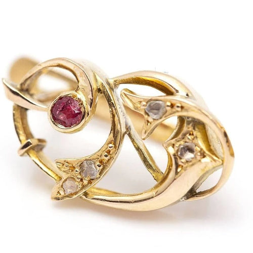 Boucles d'oreilles Boucles d'oreilles en or jaune 18 carats avec rubis et diamants 58 Facettes D359873JC