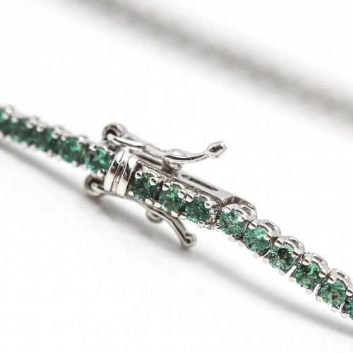 Bracelet Bracelet rivière en or blanc 18 carats et émeraudes 58 Facettes D363126CG