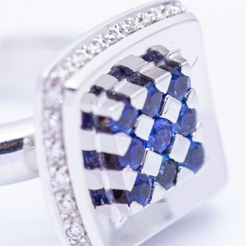Bague 52 Bague carrée en or blanc 18 ct avec diamants et saphirs 58 Facettes N102919EJ
