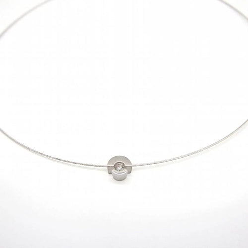 Collier Collier solitaire - Pendentif en acier tressé et diamant 0,12 ct 58 Facettes D363928SO