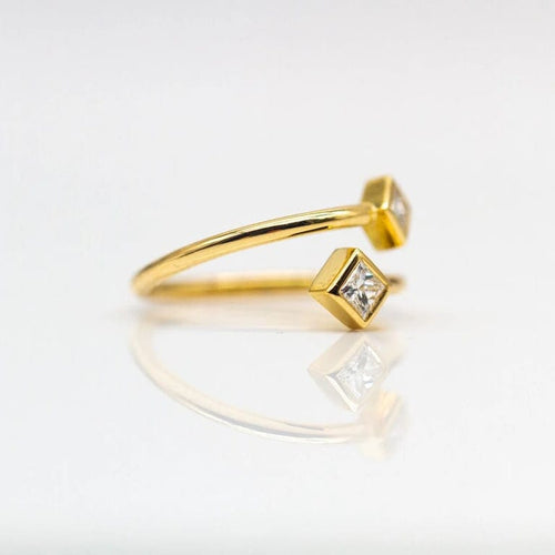 Bague 53 Bague Princess en or jaune 18 carats et diamants taille princesse 58 Facettes D364481GM
