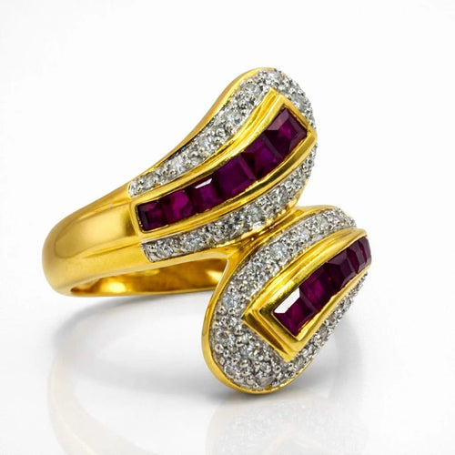 Bague 54 Bague en or jaune 750 avec diamants et rubis 58 Facettes 50091