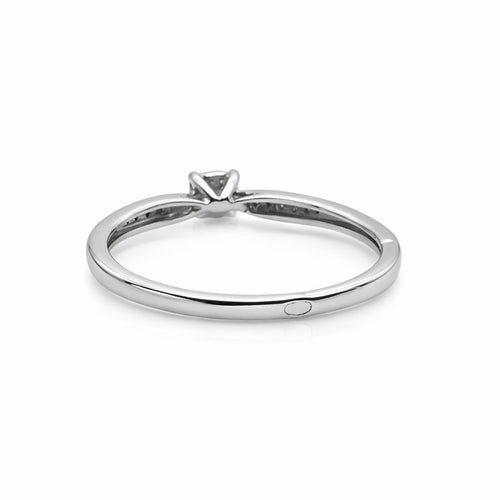 e7ad0219-b012-45c0-4706-c495bee39b00