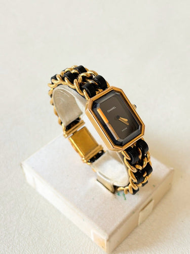 Montre CHANEL Première - Montre vintage à quartz, bracelet plaqué or et cuir noir 58 Facettes WC-2025-2358