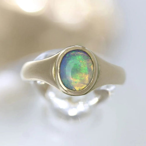Bague 61 Bague jonc en or jaune 18 carats avec opale cabochon 58 Facettes 24-368