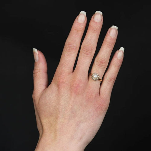 Bague 51 Bague marguerite ancienne en or jaune 18 carats, perle fine et diamants 58 Facettes 24-142