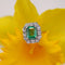 Bague 55 Bague fleur en or blanc 18 carats, émeraude et diamants 58 Facettes 24-062