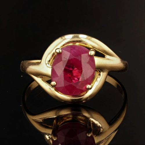Bague 57 Bague tourbillon en or jaune 18 carats avec rubis ovale 58 Facettes 22-249