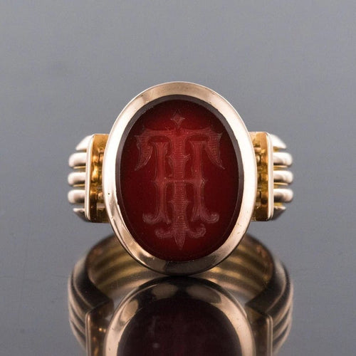 Bague 53 Bague chevalière intaille sur cornaline en or jaune 18 carats 58 Facettes 19-641-51