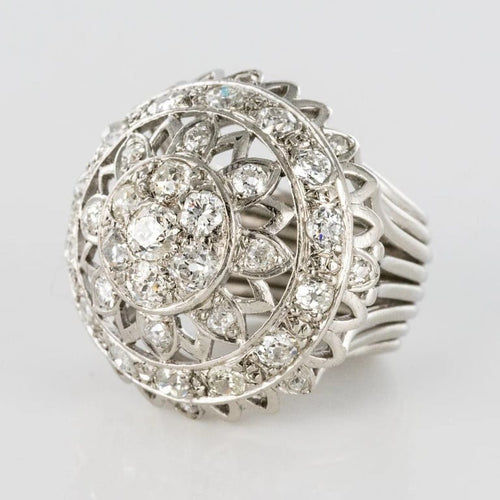 Bague 53 Bague cocktail en or blanc 18 carats et diamants 58 Facettes 19-588-51