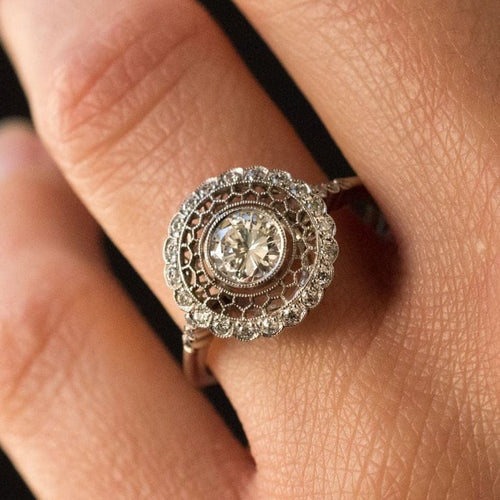 Bague 53 Bague ronde dentelle en platine et diamants 58 Facettes 20-086-55