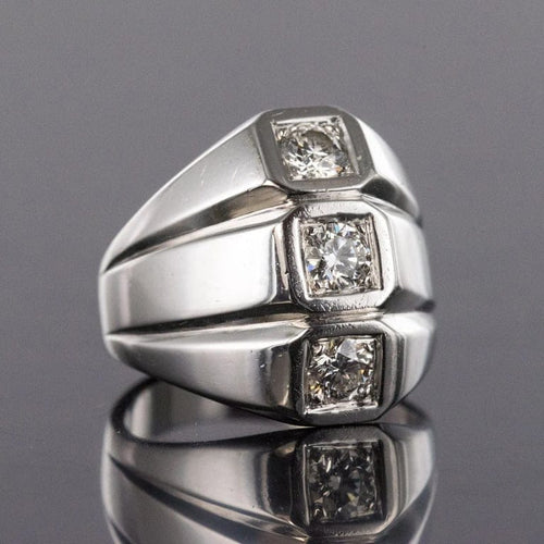 Bague 53 Bague moderniste en or blanc 18 carats et diamants 58 Facettes 20-203-50