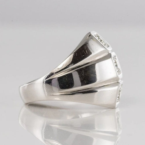 Bague 53 Bague moderniste en or blanc 18 carats et diamants 58 Facettes 20-203-50