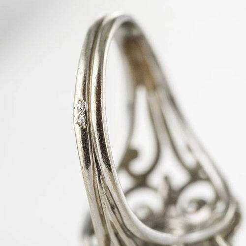 Bague 53 Bague fils en or blanc 18 carats et diamants 58 Facettes 20-147-50