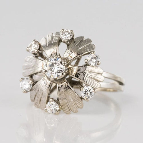 Bague 51 Bague pétales en or blanc 18 carats et diamants 58 Facettes 20-150-49