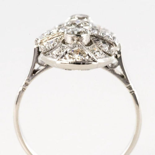 Bague 53 Bague style Art déco en or blanc 18 carats et diamants 58 Facettes 20-263-57