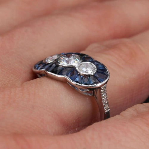 Bague 52 Bague Art déco en or blanc 18 carats, saphirs et diamants 58 Facettes 21-024-50