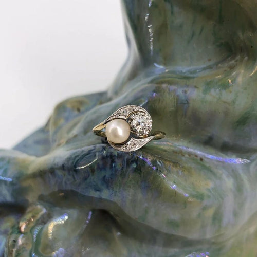 Bague 52 Bague toi et moi ancienne en or jaune et platine, diamants et perle fine 58 Facettes 20-509-48