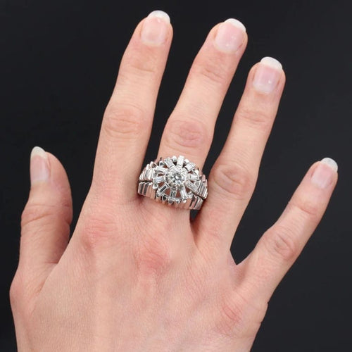 Bague 62 Bague dôme en or blanc 18 carats et diamants baguette 58 Facettes 20-589-59