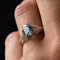 Bague 52 Bague solitaire vintage en platine et or blanc, saphir 58 Facettes 19-191-49