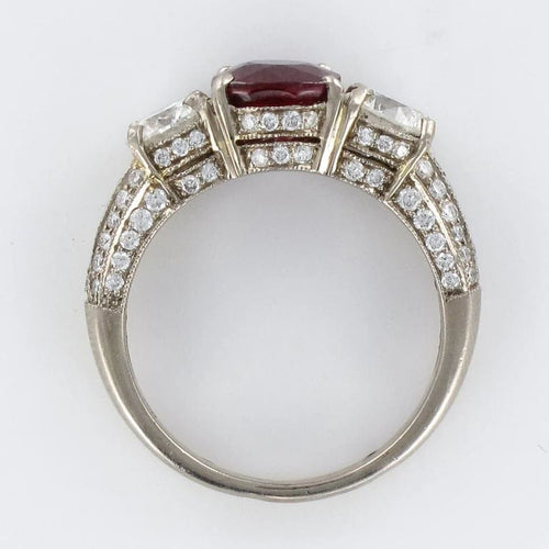 Bague 53 Bague en or blanc 18 carats rubis et diamants pavés 58 Facettes 05-118-3177552-53