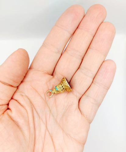 ec39389d-518e-430c-8795-1270de550400