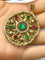 Pendentif Pendentif en or jaune 18 carats avec émeraude et perles 58 Facettes AB678