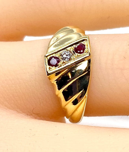 e648fdab-a95f-42e9-5934-63641de13100