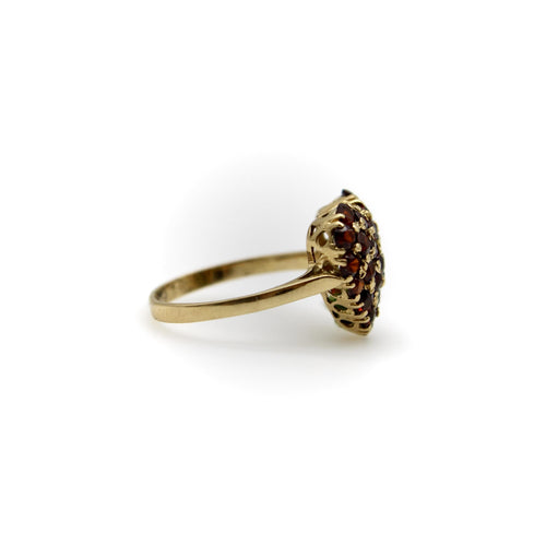 Bague Bague cœur vintage en or jaune 18k et grenats pavés 58 Facettes A20047