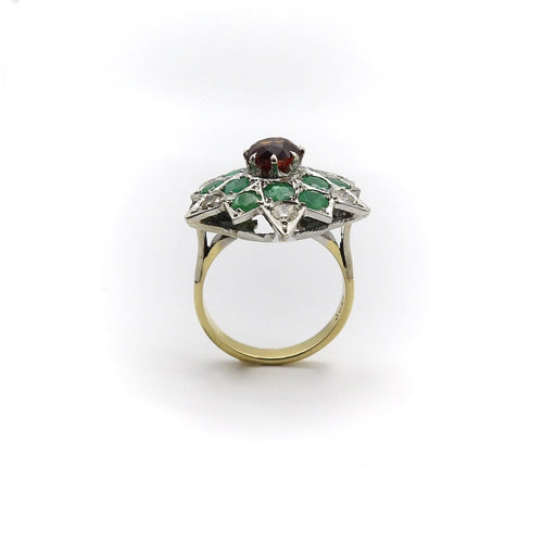 Bague Bague étoile - Cocktail en or blanc et jaune 18k, grenat spessartite, émeraudes et diamants 58 Facettes