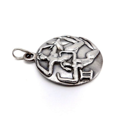 Pendentif Margot de Taxco - Pendentif médaillon zodiaque Gémeaux en argent sterling 58 Facettes