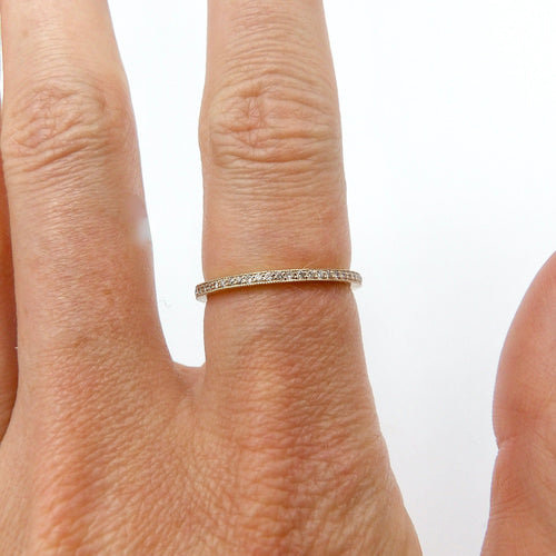 Bague Bague éternité - Alliance en or rose 14K et diamants pavés 58 Facettes