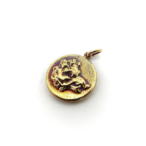 Pendentif Cute as a Button - Pendentif médaille sanglier en or 14k et rubis 58 Facettes