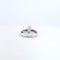 Bague 55 Bague - Or blanc 18 kt, émeraude marquise et diamants 58 Facettes