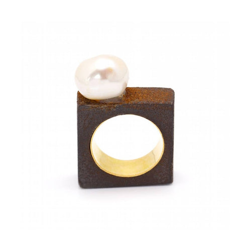 Bague IRON - Bague en or jaune 18K et perle baroque 58 Facettes UKD360263JE