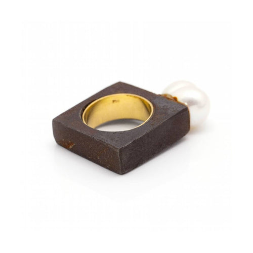 Bague IRON - Bague en or jaune 18K et perle baroque 58 Facettes UKD360263JE